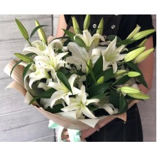 11 lilies in craft