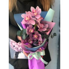  Bouquet "Cymbidium Orchid"