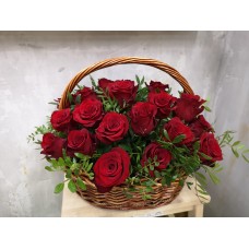 Basket of 25 red roses